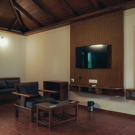 Coorggavadana Hotel Madikeri Kültér fotó