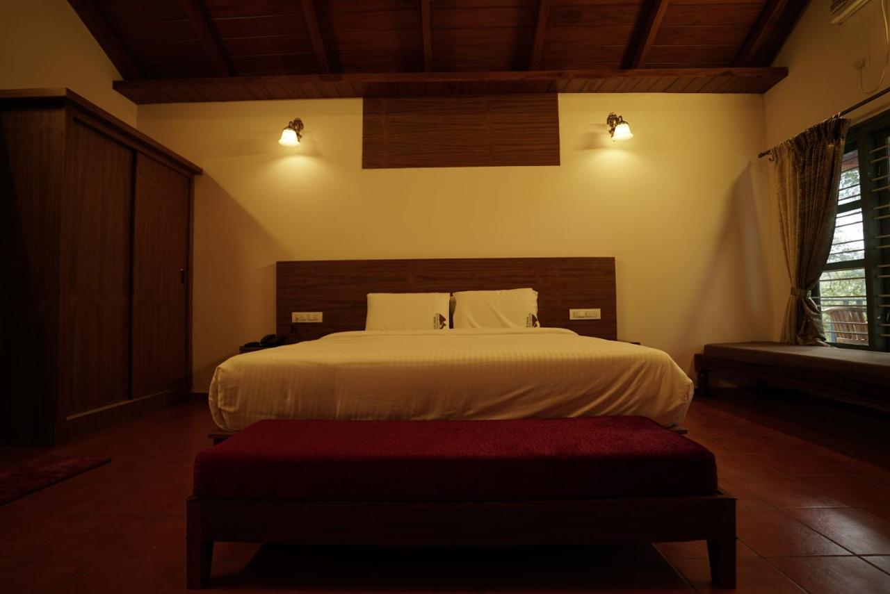 Coorggavadana Hotel Madikeri Kültér fotó