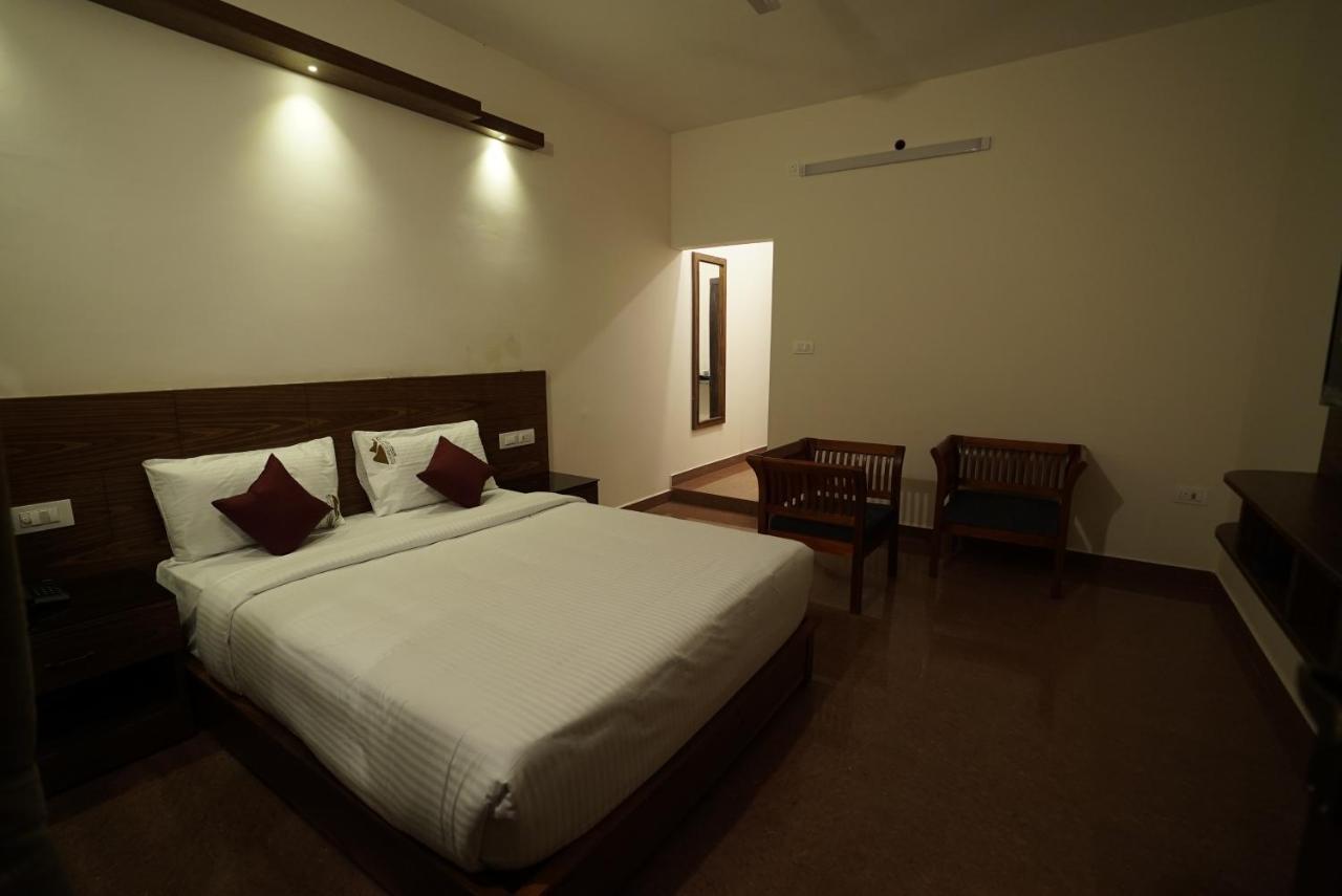 Coorggavadana Hotel Madikeri Kültér fotó