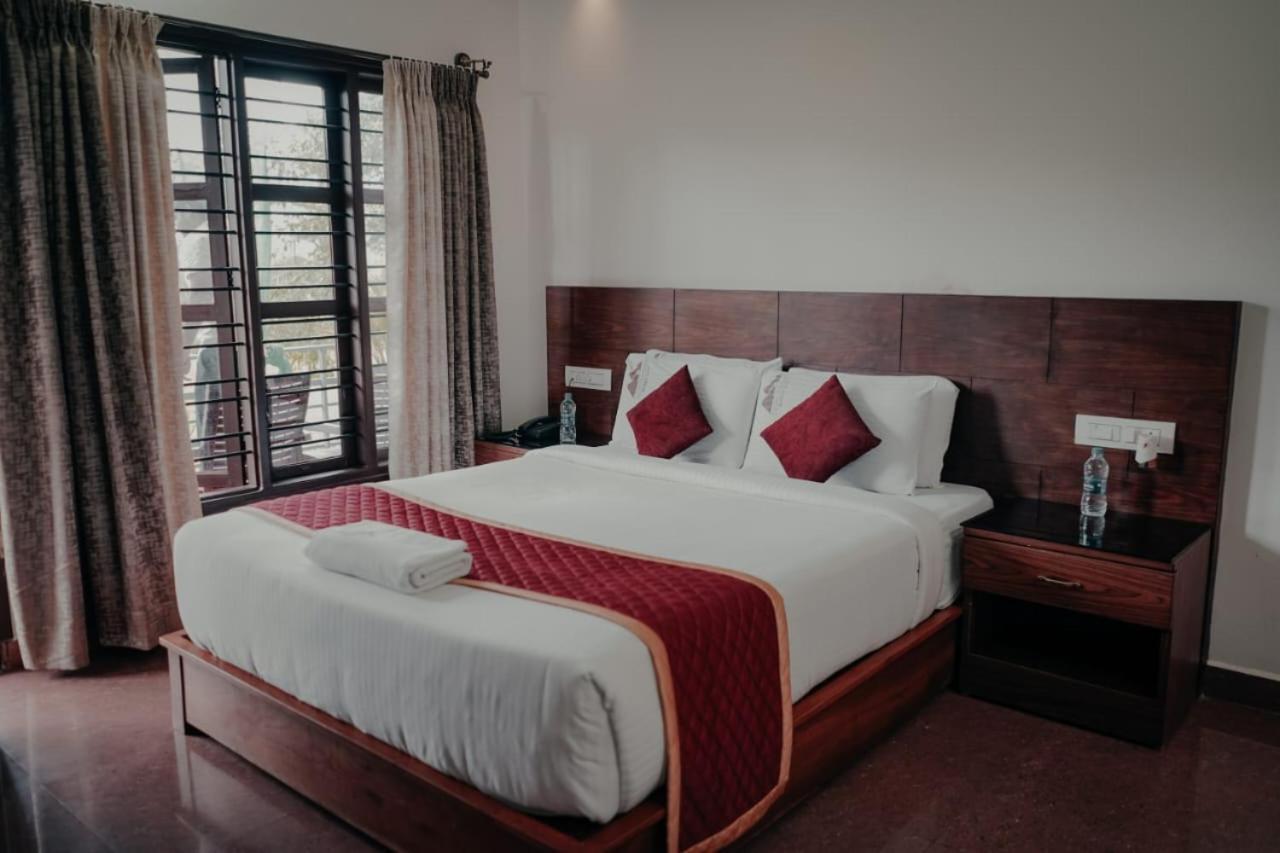 Coorggavadana Hotel Madikeri Kültér fotó